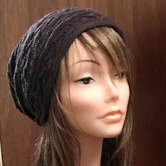 Slouchy Beanie - Picture 2 of 6